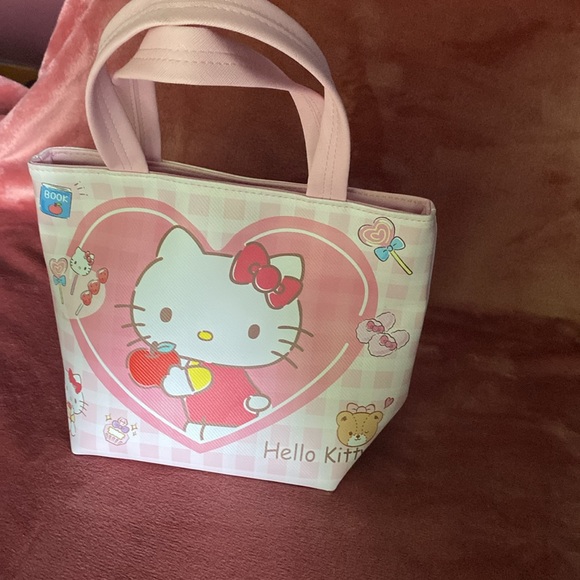 Hello kitty zip mini purse with straps - Picture 3 of 6